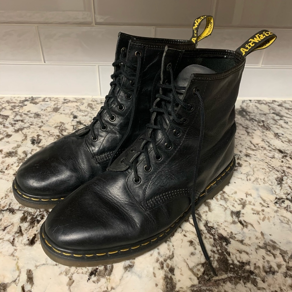 Vintage 1460 Dr. Martens - Made in England